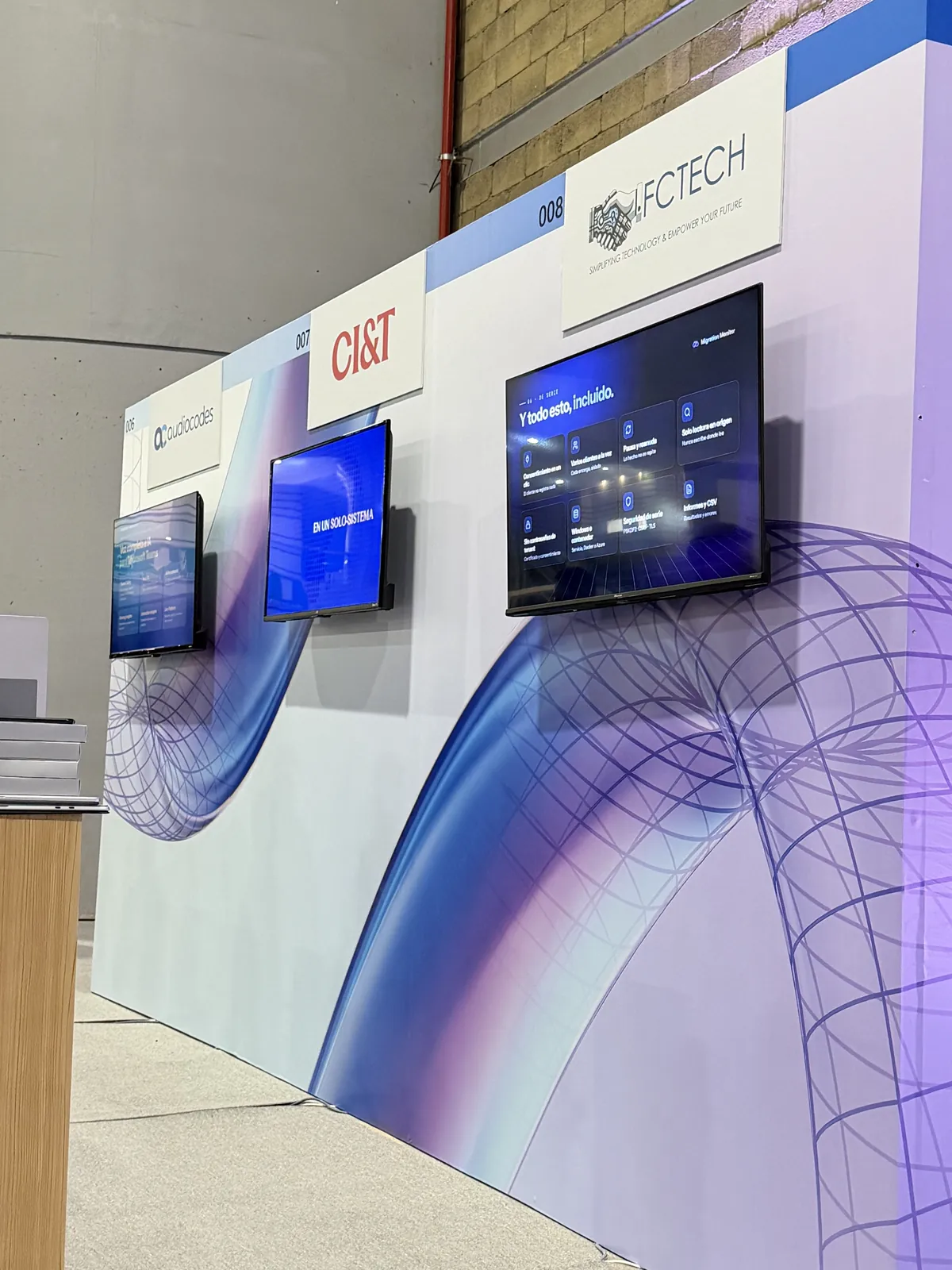 Stand 008 de FCTECH en el Microsoft Frontier Tour